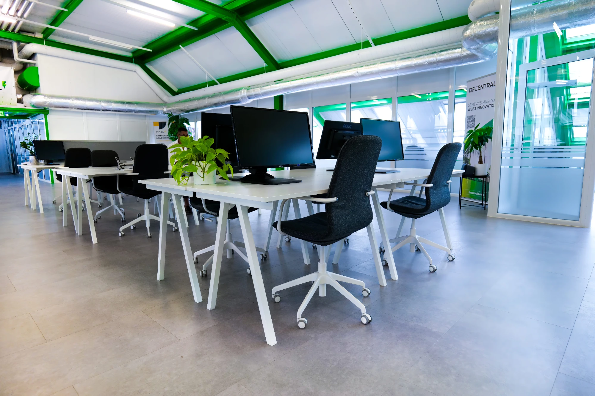 Coworking Day Pass · Decentral House