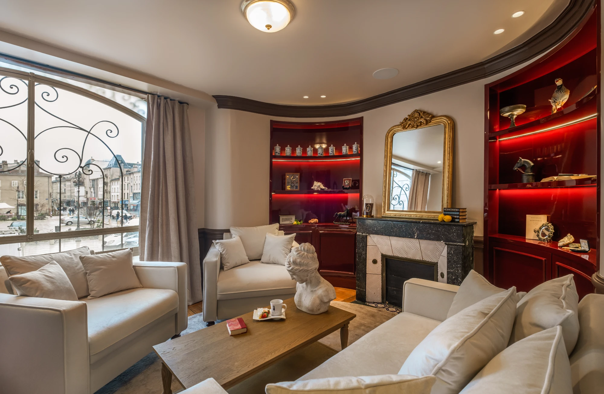Cabinet de Curiosité - Salon informel · Hôtel Littéraire Stendhal