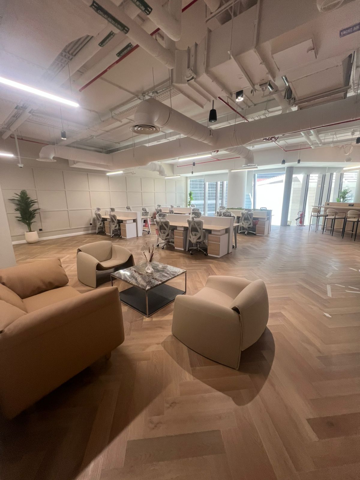 Open Space dedicated desk · Enterprise Hub by The Place - KAFD