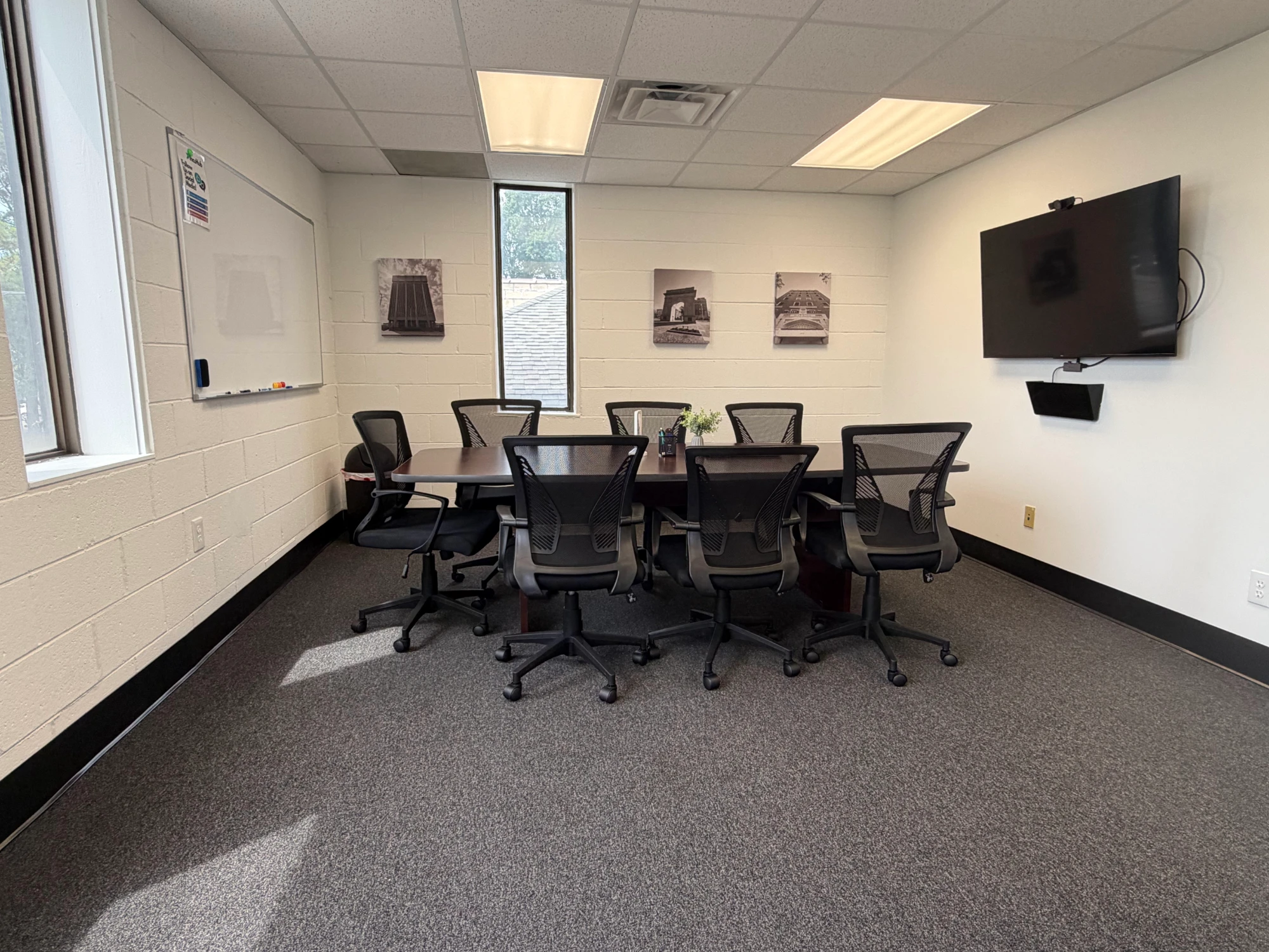 Medium Conference Room · IncuHub - Newport News