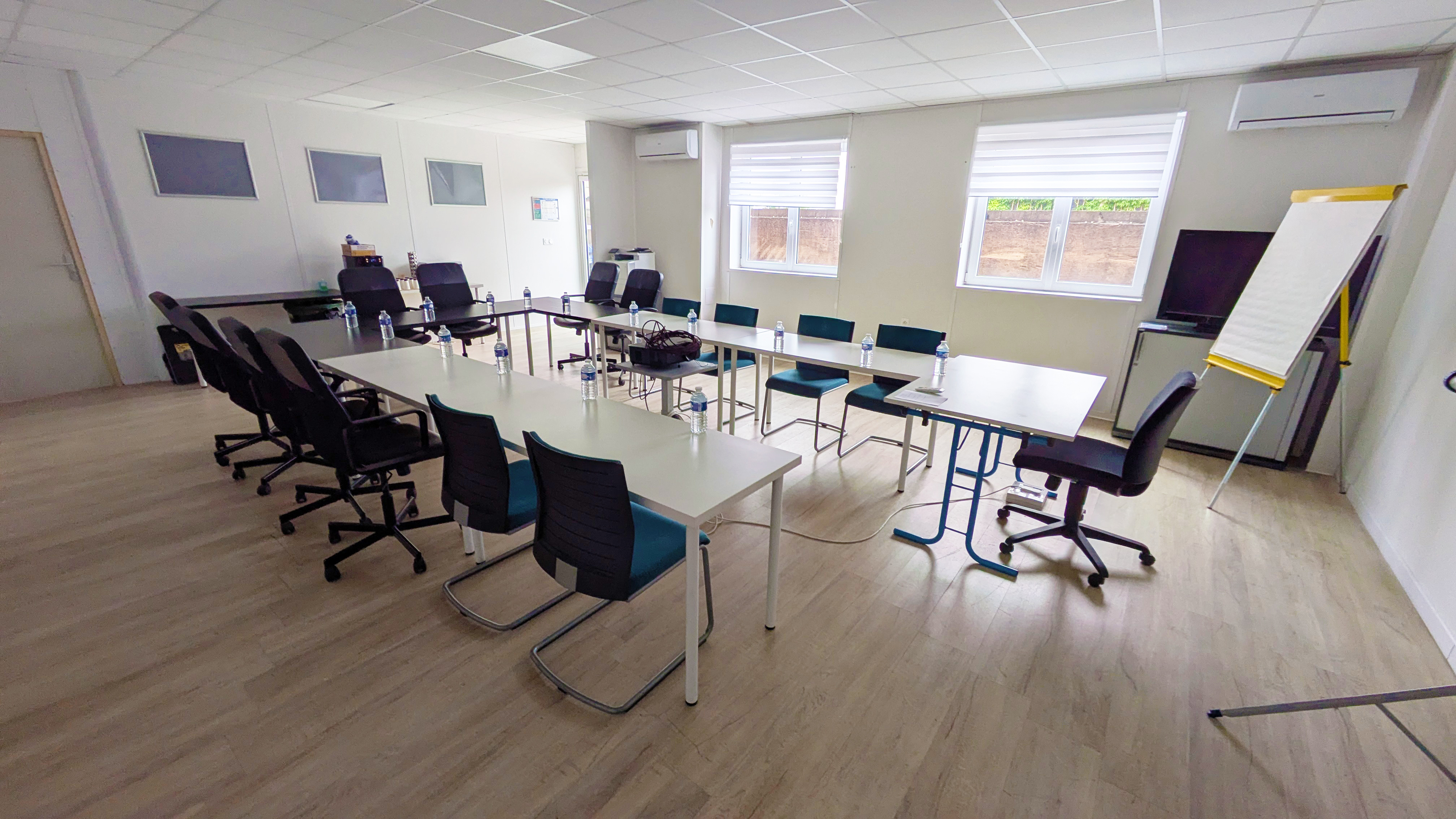 Salle Connexe · Buro Club Connexe Valence