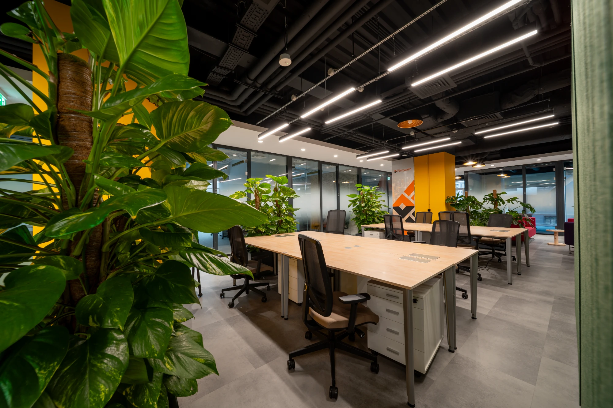 Hot desk · BOC TOWER