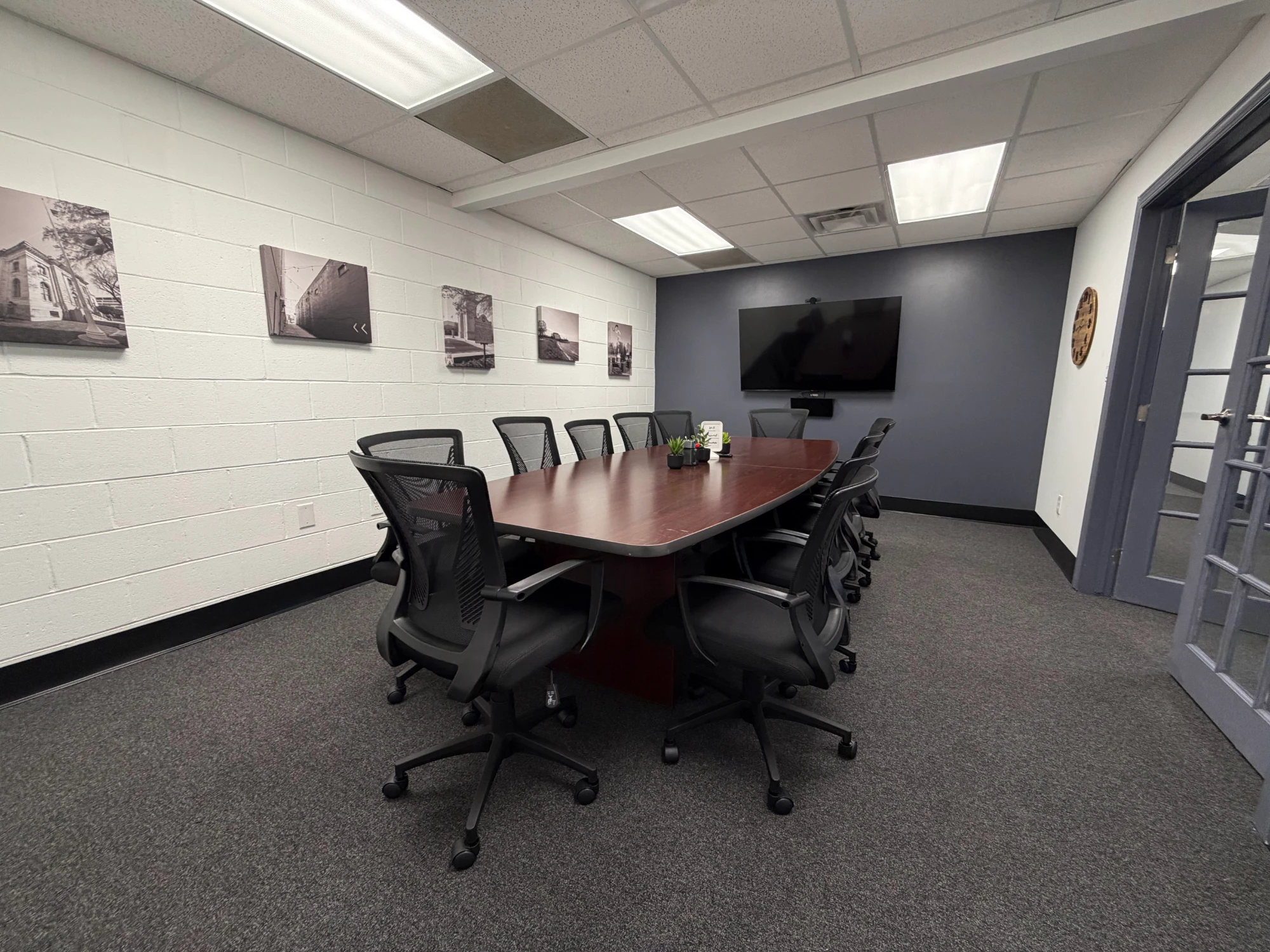 Large Conference Room · IncuHub - Newport News