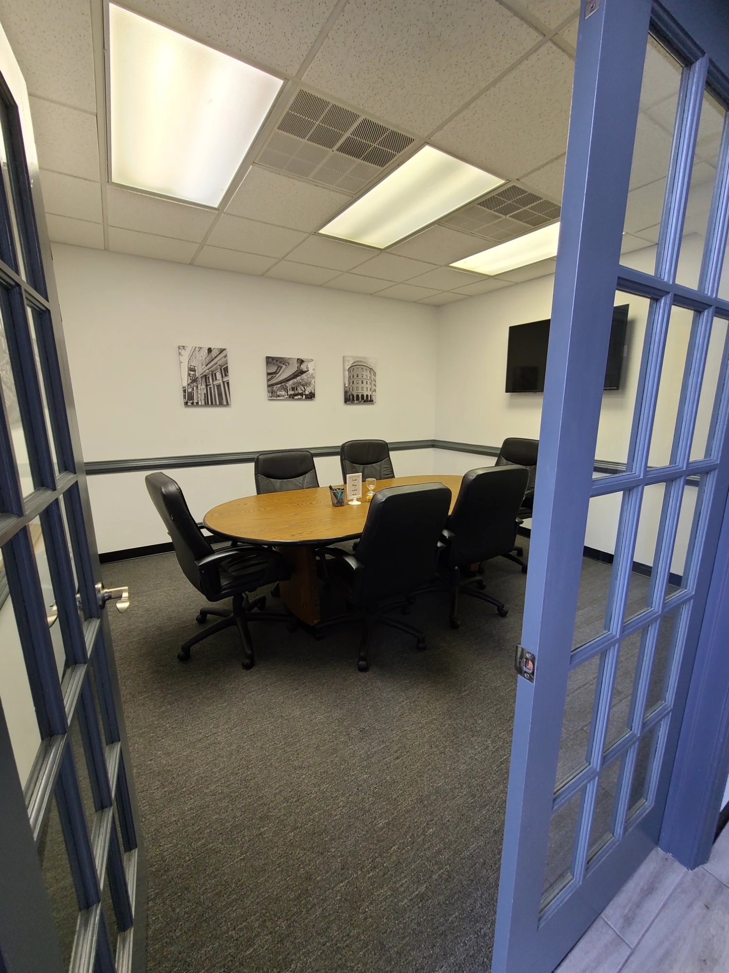 Medium Conference Room · IncuHub - Portsmouth
