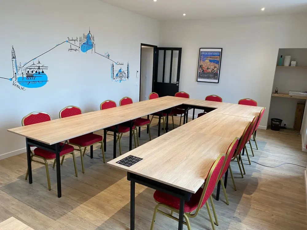 L’Orient-Express · La Gare Coworking Salon