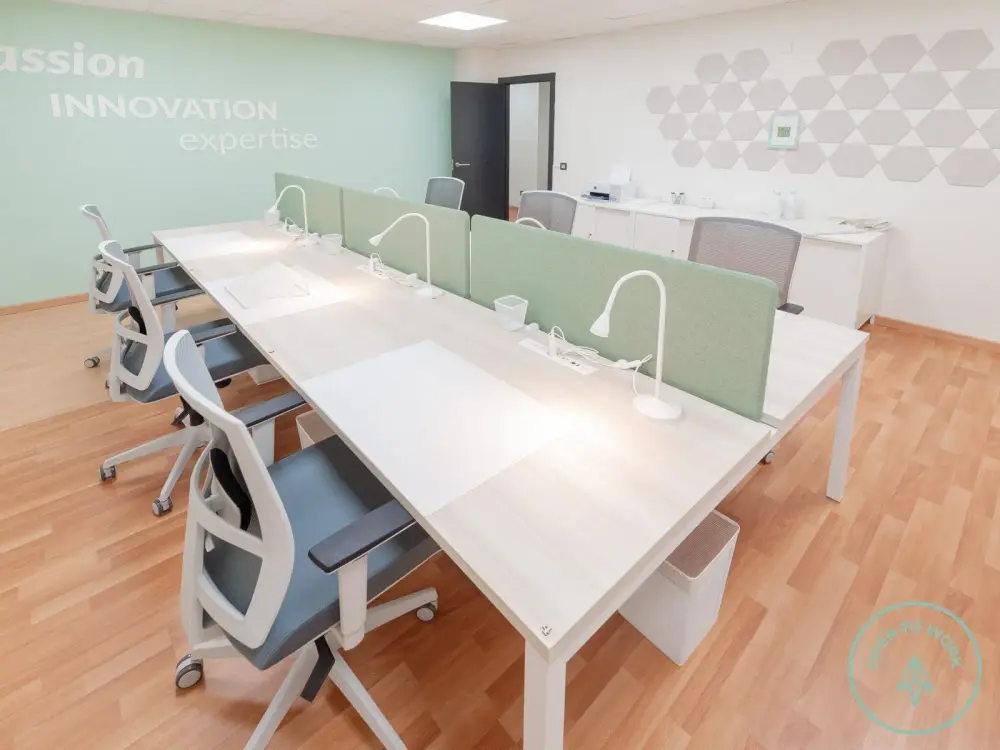 Espacio abierto Nomade · Open To Work
