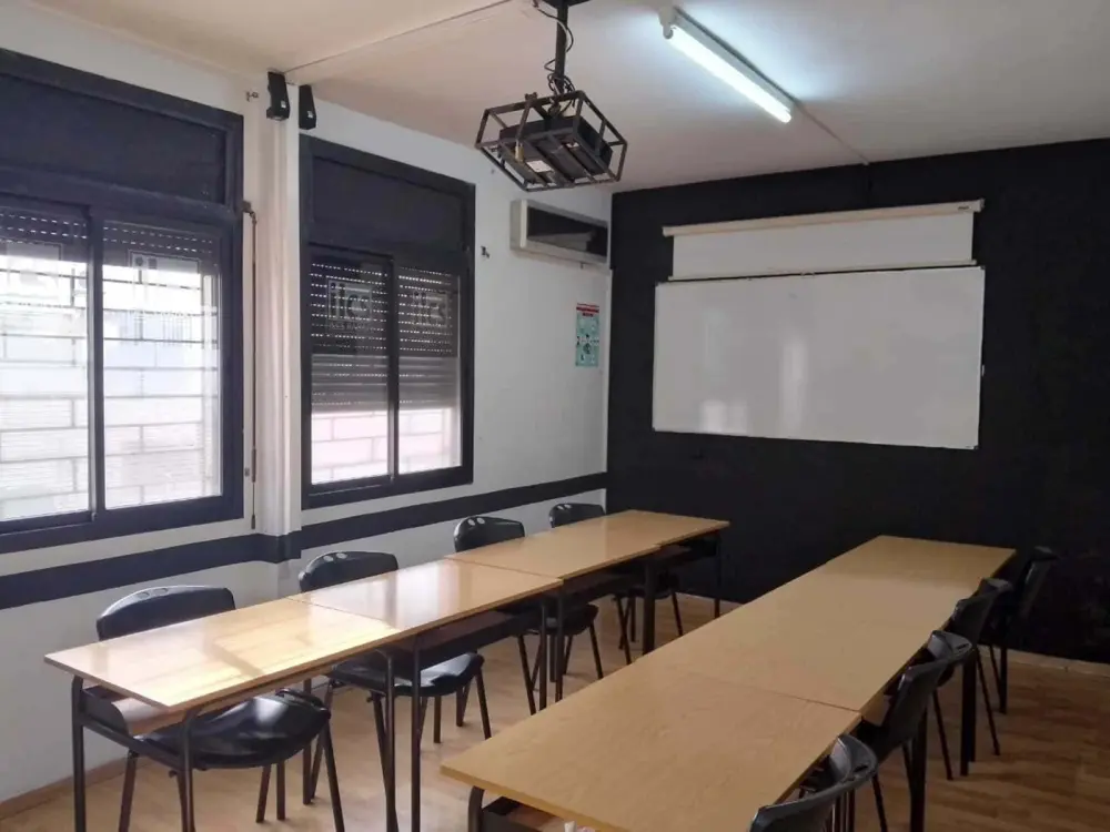 Salle de réunion · ILCS Rabat