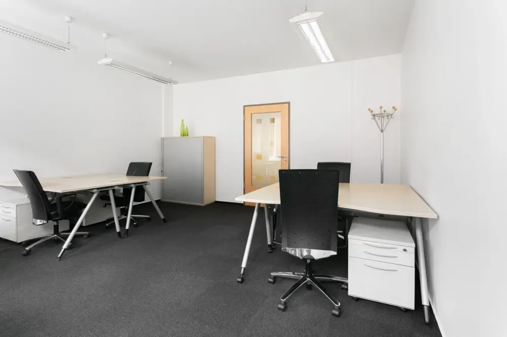 Day office · HQ Lima, Primavera