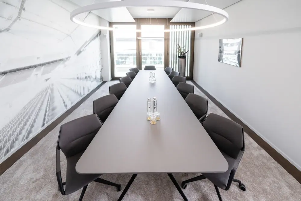 Besprechungsraum The Länd · Satellite Office Stuttgart - K35