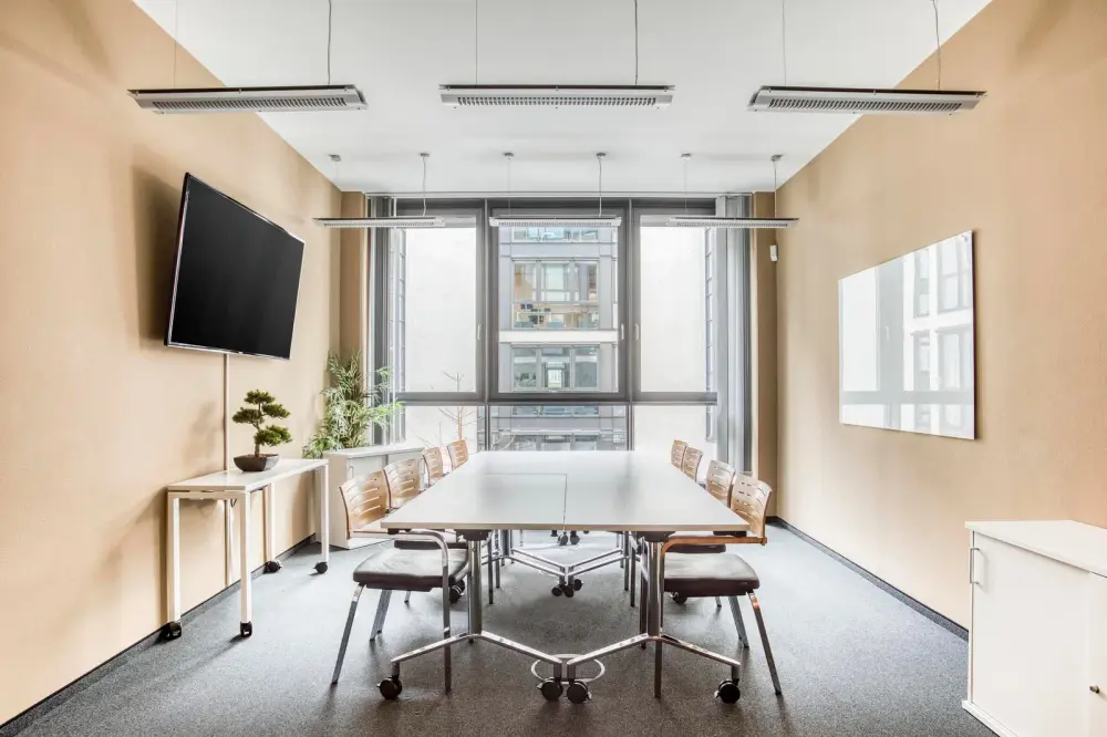 Meeting room Sala de Juntas · Spaces Queretaro, World Trade Center