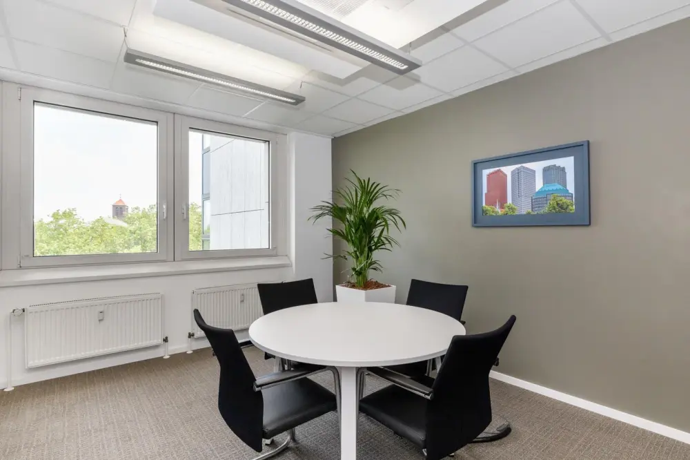 Meeting room MR-01 · HQ Thika, Zuhura Place