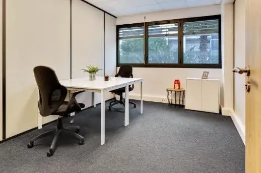 Bureau privatif 2 personnes · Bureaux & Co Le Stratège