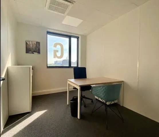 Bureau de Passage 1 poste · Office Station Metz