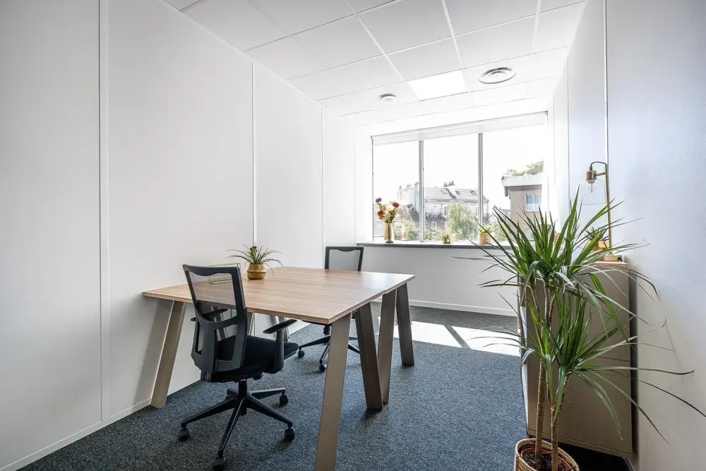 Bureau B06 pour 2 postes · B'CoWorker Dijon