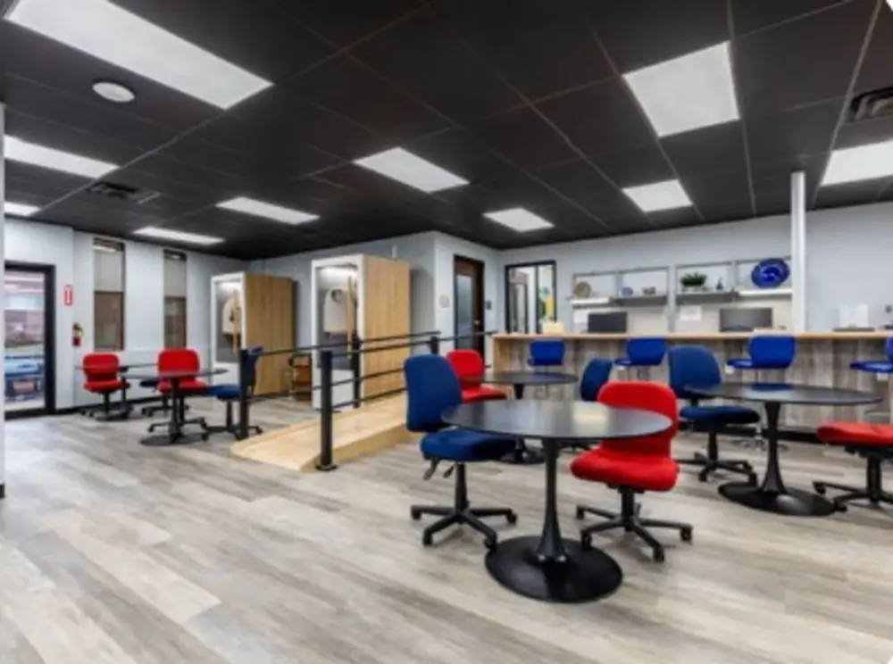 Open space Nomad · The Annex Workspace Shrewsbury, MO