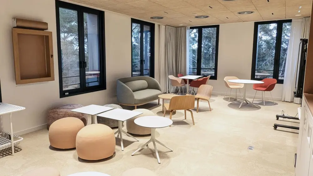 Salle de réunion Or · Newton Offices Sophia Antipolis