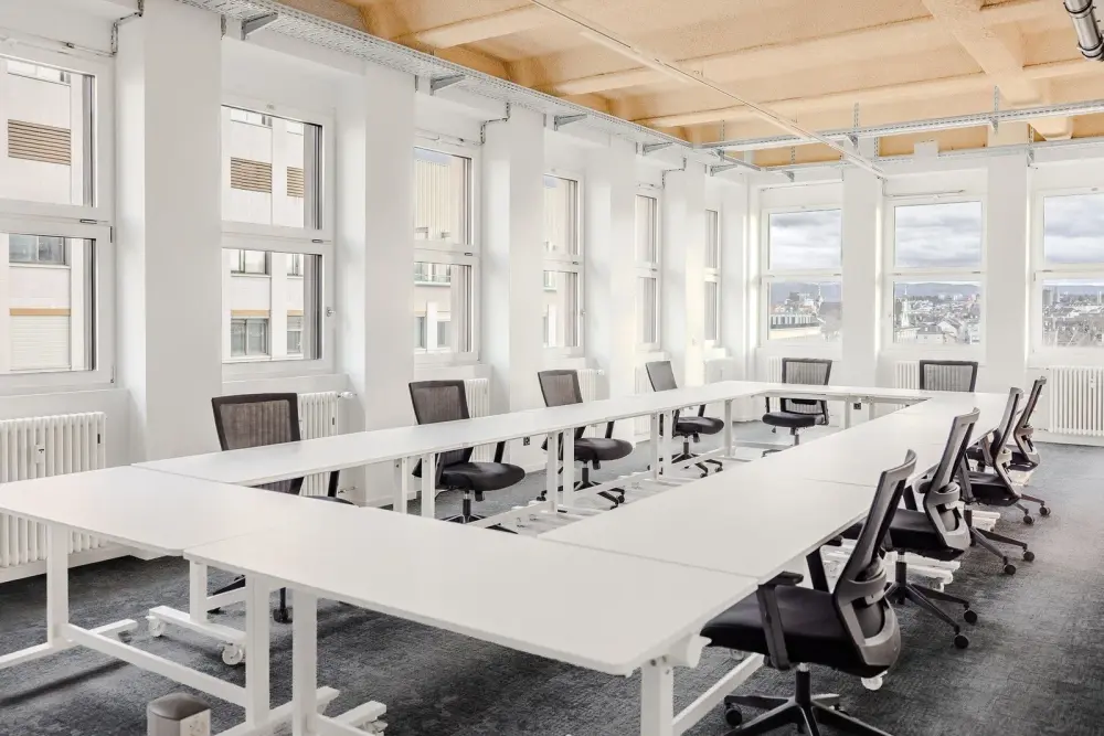 Meeting Room Leonardo Euler · Walter Klybeck