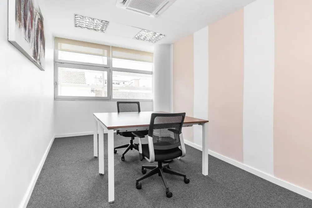 Day office · Regus Medellin, Los Colores