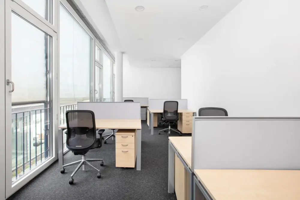 Coworking day pass · Regus Las Pinas, Colours Town Center