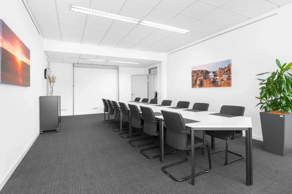 Room MR-R15 · Regus ON, Toronto - Wellesley Street West