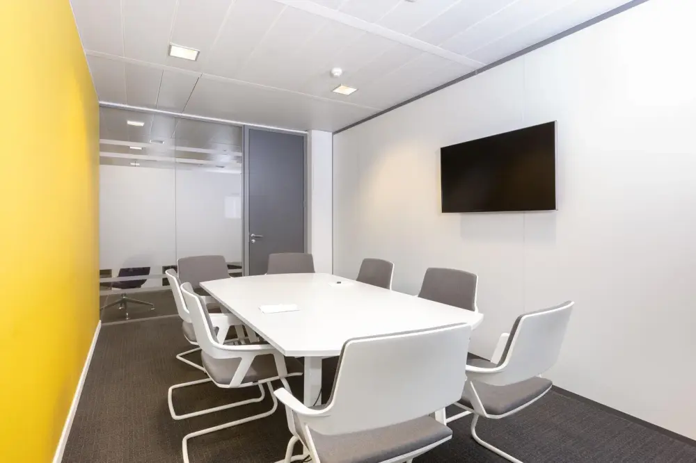 Room MR · Regus DBAYEH, Le Mall