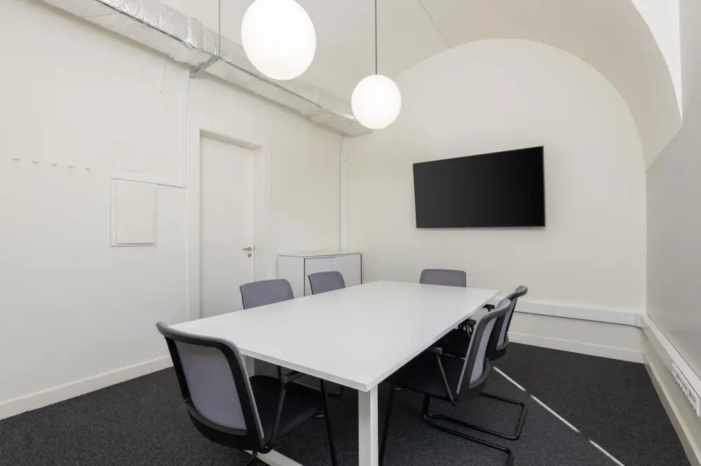 Meeting room MR-101 · Regus Budapest, Paulay 52 Office
