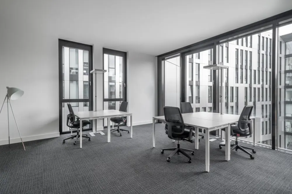 Day office · Regus Pasig, Ayala Malls 30th