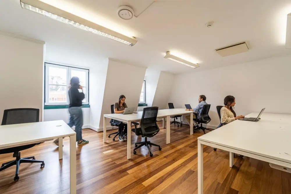 Meeting room 2 - 5 pax · Sitio Rossio