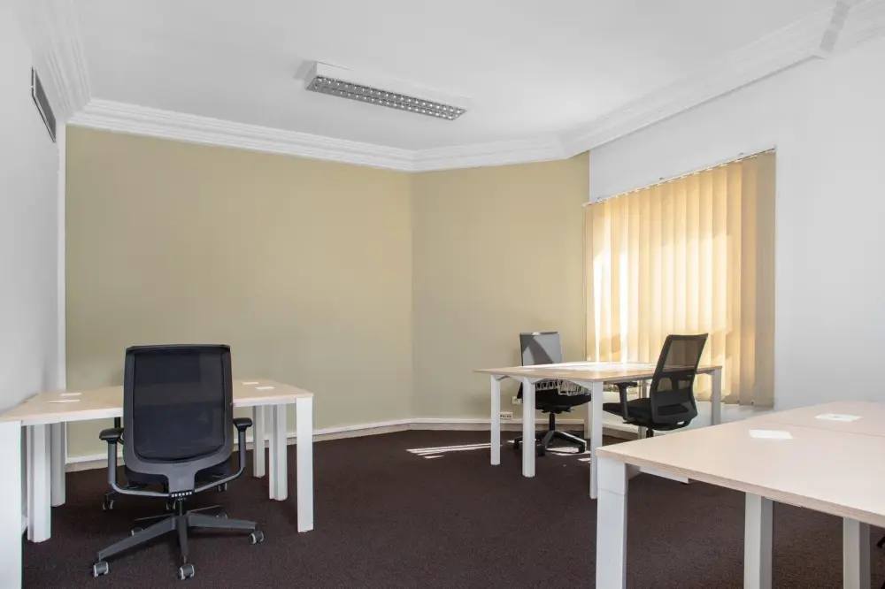 Day office · Regus LIMA, Cronos - El Derby