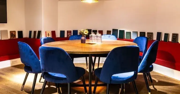Meeting Room M1 · Mindspace Nicolaas Beesstraat