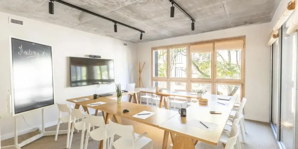 The Maasaï Room · The Babel Community  | Montpellier