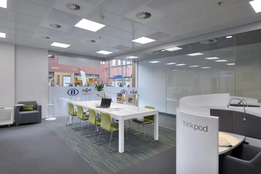Coworking day pass · Regus ON, Markham - Woodbine Steeles Corporate Centre