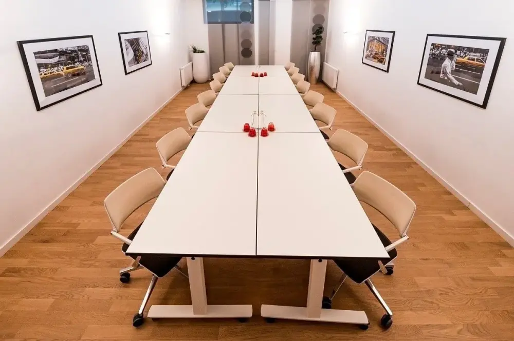 Tagungsraum Isartor · Satellite Office Munich - Alte Hopfenpost