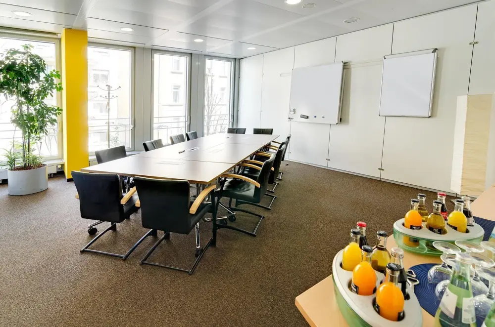 Room Corregidor · Regus MANILA, Enterprise Makati