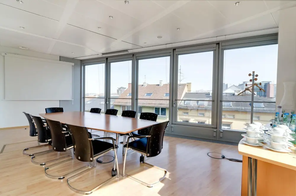 Room MR-02 · Regus Tangiers, MIA Zone Franche