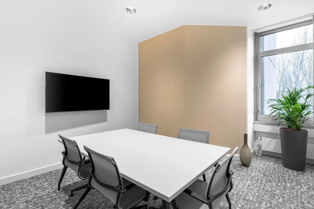 Room MR - 005 · Regus LEIPZIG, Atrium