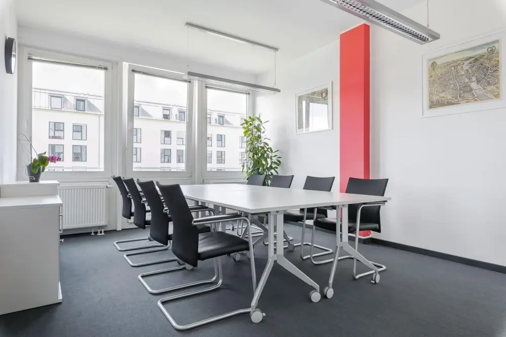 Room 432 · Regus NEW DELHI, Rectangle