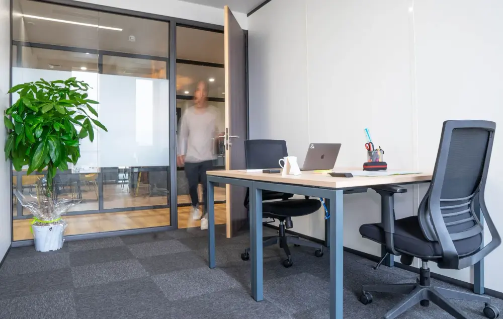 Bureau Privé - 2 postes · Sundesk Grand Arenas