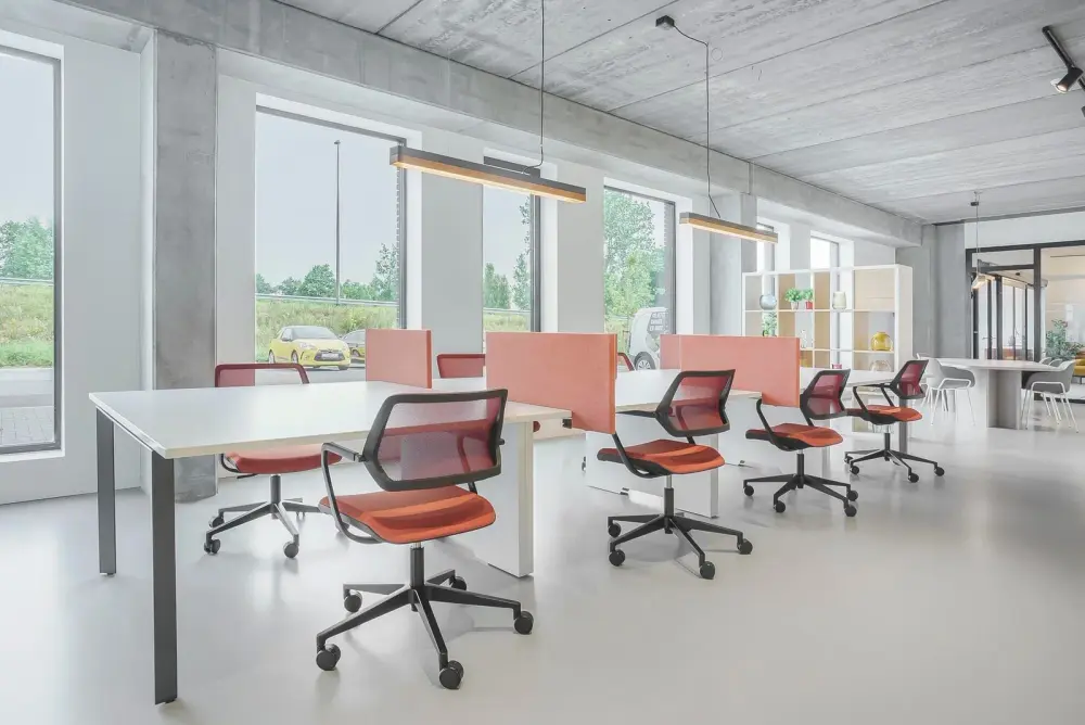 Coworking day pass · Regus ON, Toronto - Islington Station