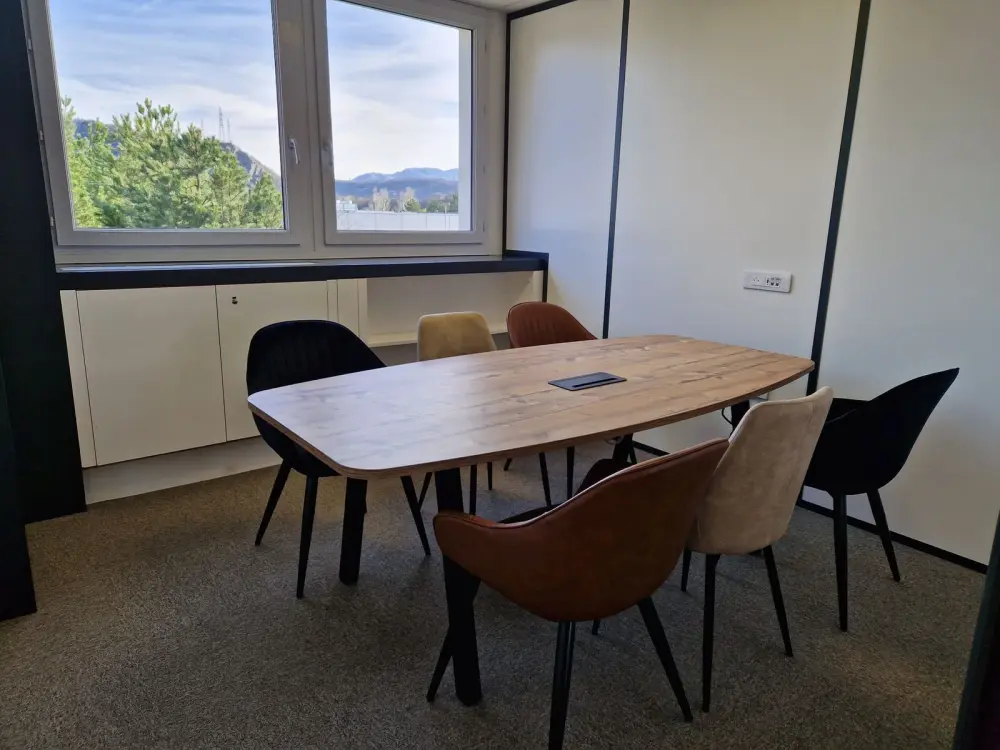 Salle de réunion 1 · Pousse Locale