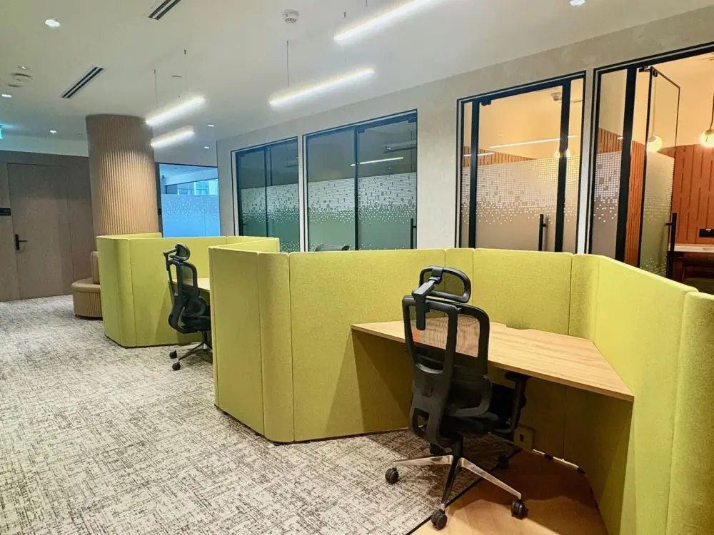 Open space Nomad · CorporatEdge Business Center Dubai