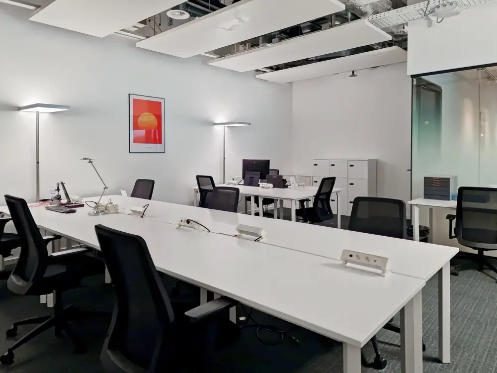 Day office · Regus Pasig, Ayala Malls 30th
