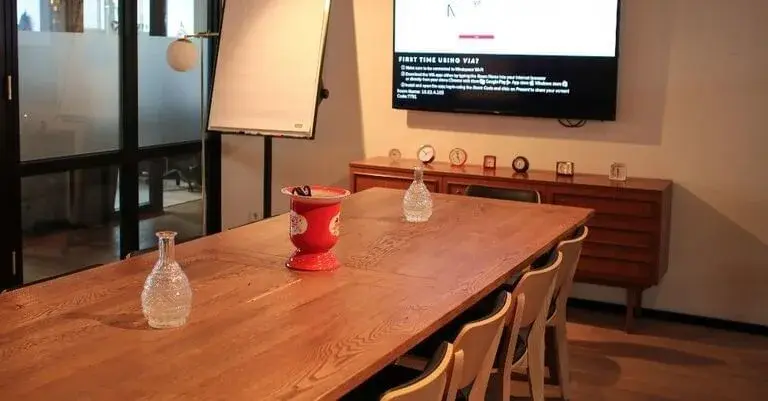 Meeting Room M22 · Mindspace Hamburg