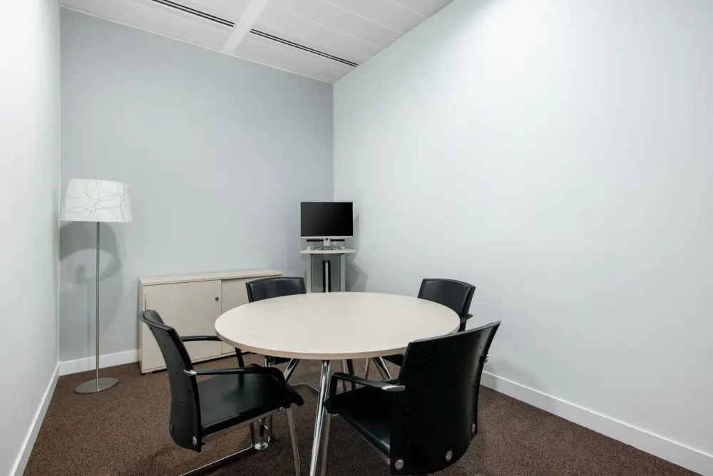 Meeting room CM 140 · Regus DOHA, Jaidah Square