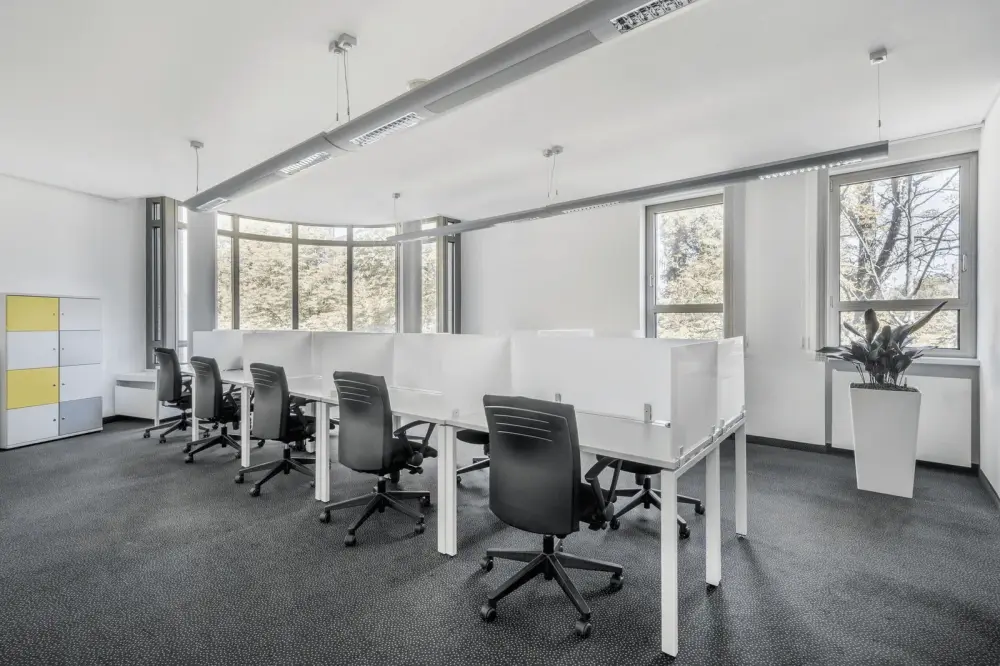 Coworking day pass · Regus DOHA, D-Ring Road