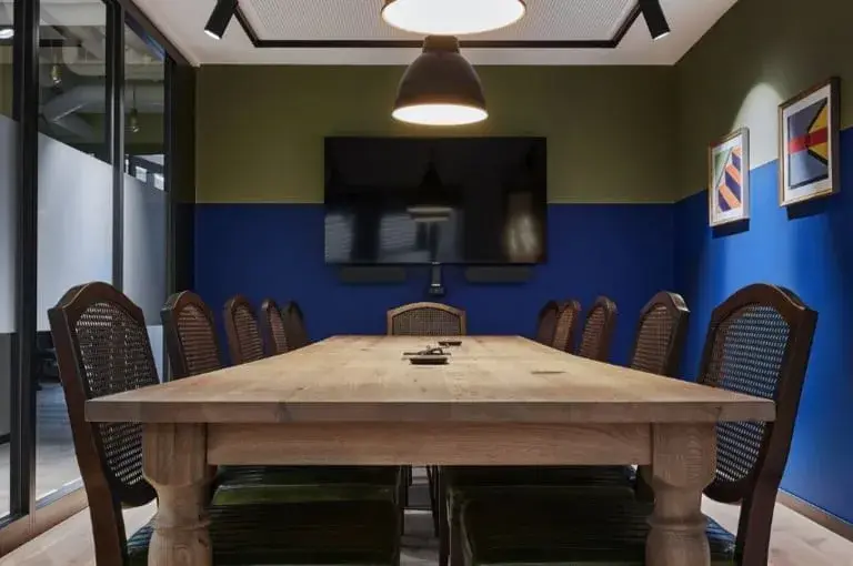 Meeting Room M02 · Mindspace Zimmerstraße
