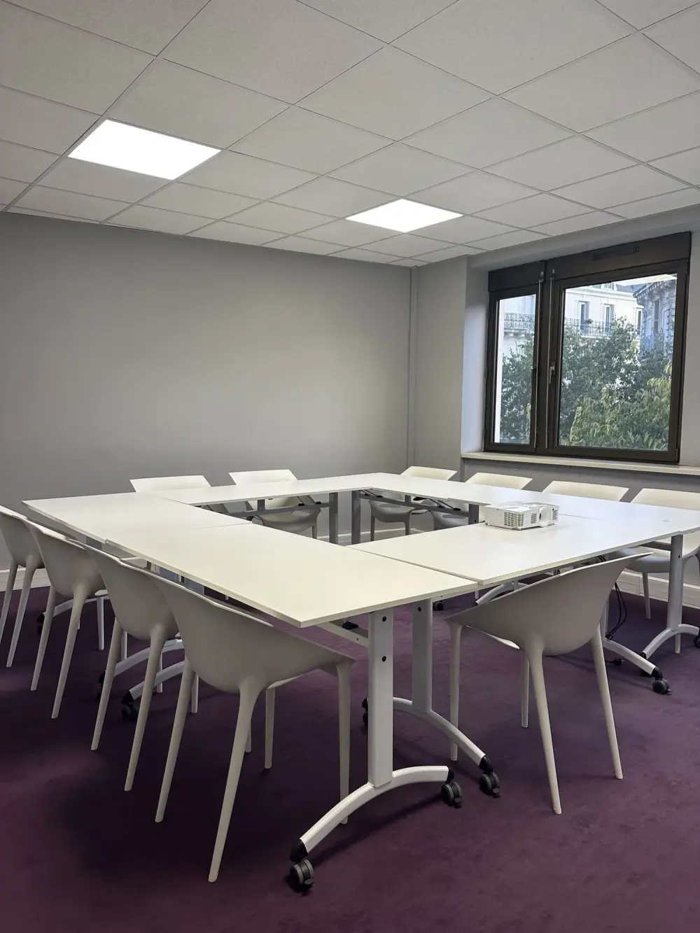 Salle de réunion Sao Paulo · LBA Centres d'Affaires DIjon Foch Gare