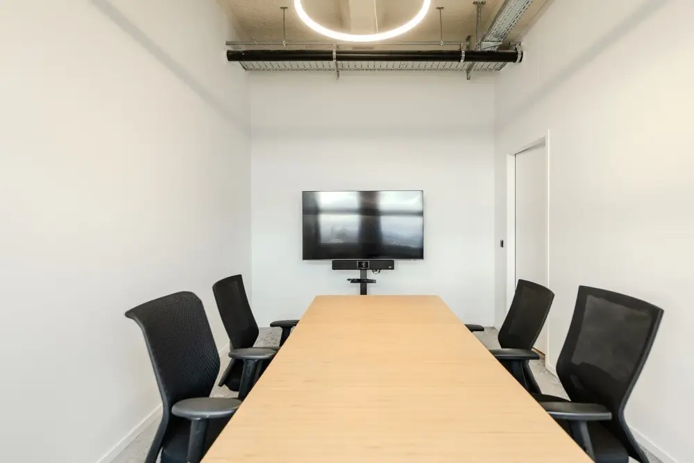 Meeting Room Rosalind Fanklin · Walter Klybeck