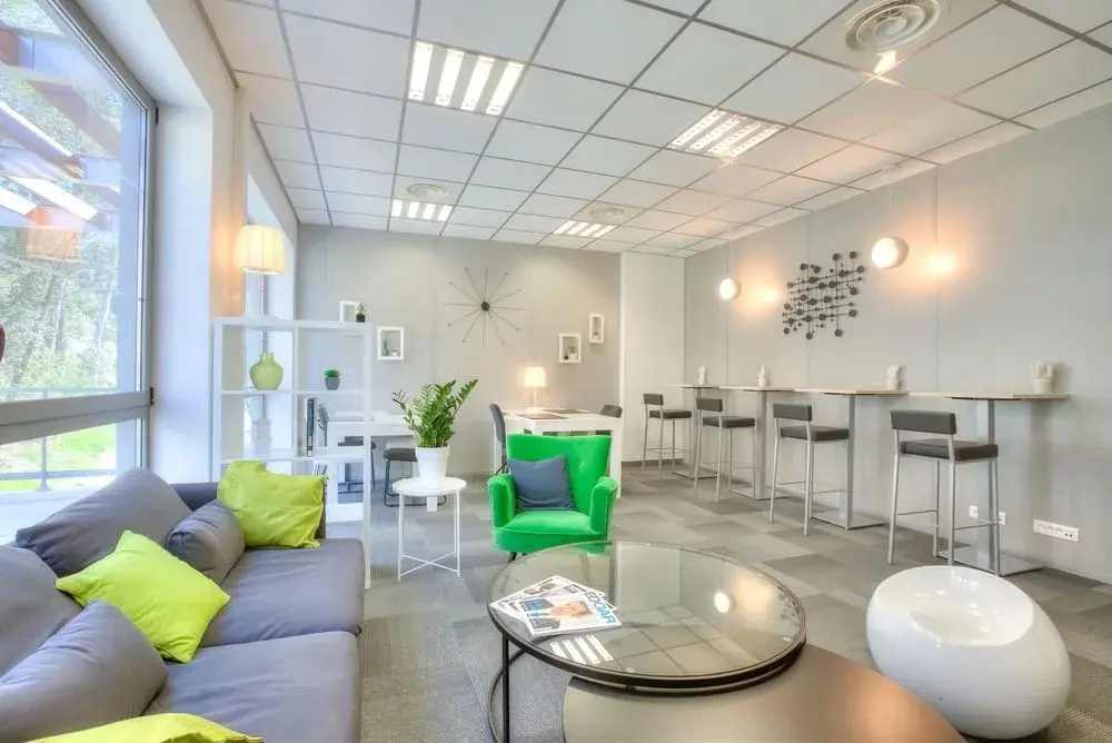 Open space Nomade et Fixe · Pearl Partner Sophia Antipolis