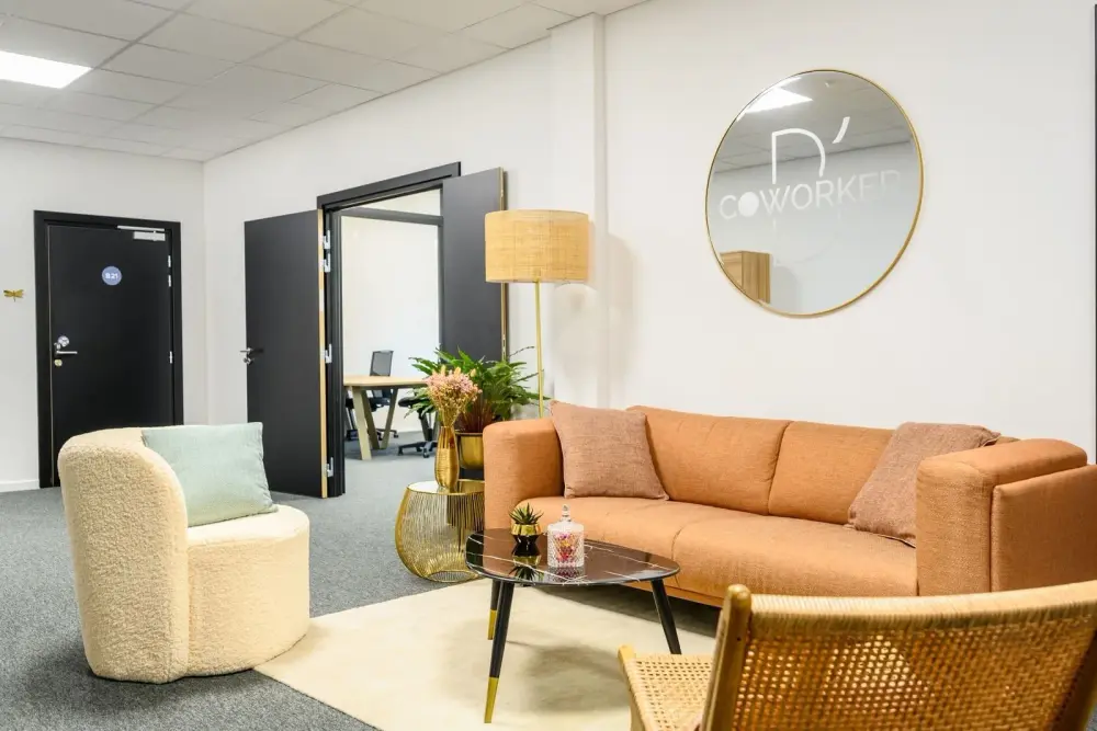 Salle de réunion B17 pour 12 postes · B'CoWorker Dijon